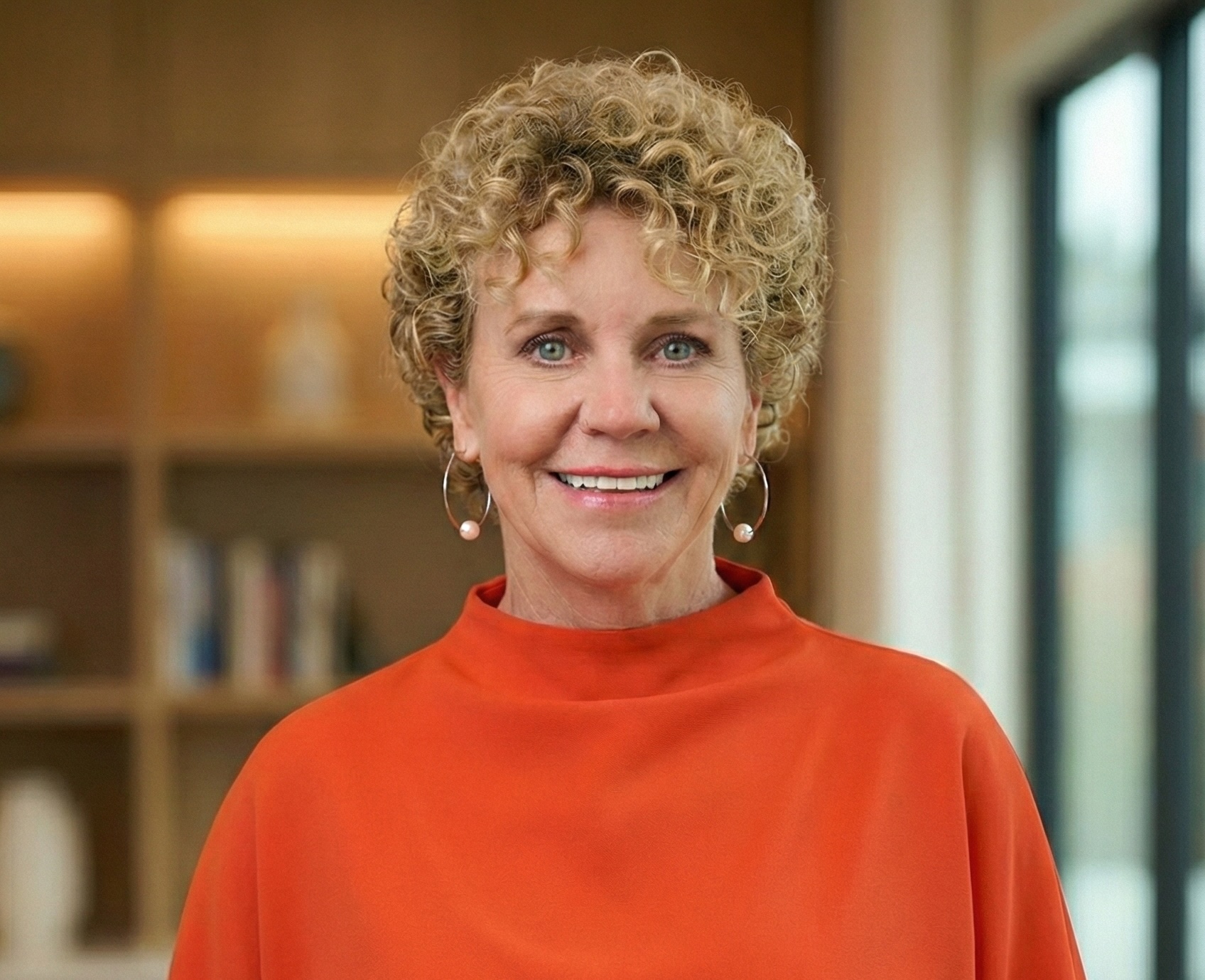 Dr. Sara Zervos Knutson